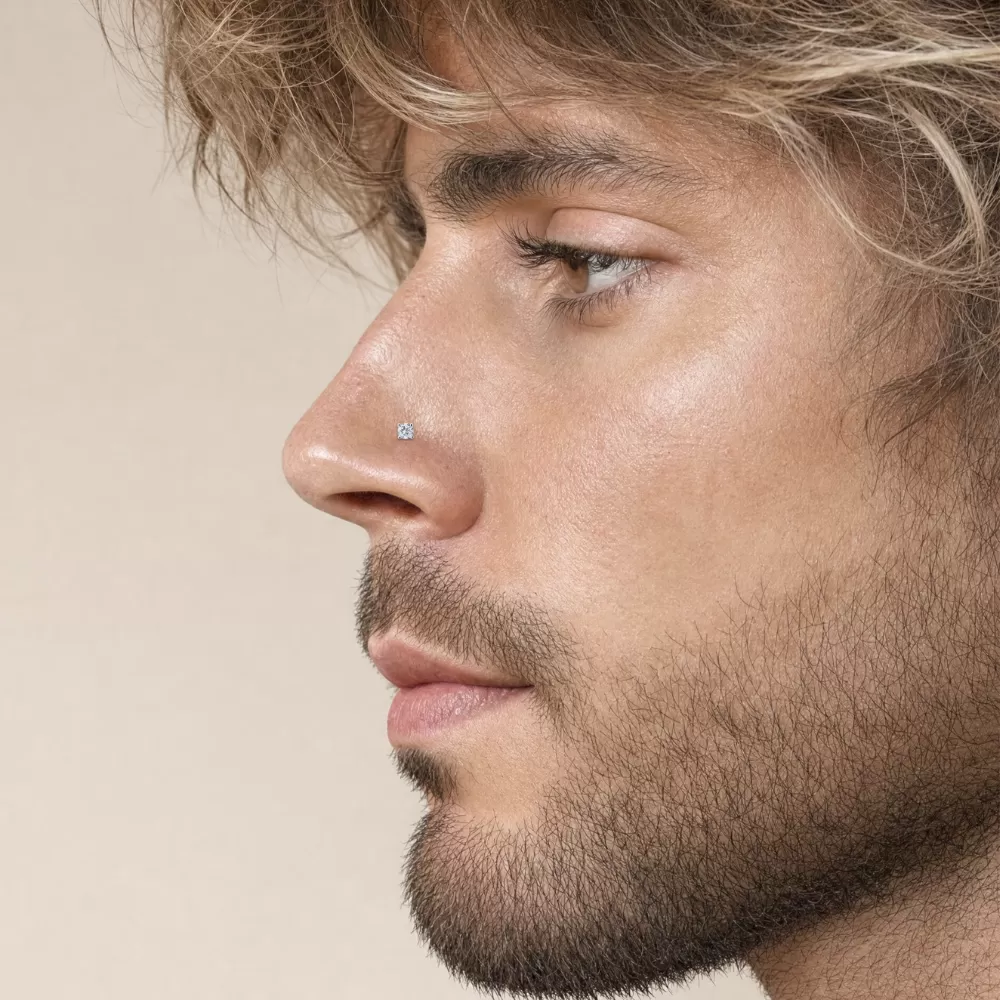 Piercing de nariz en oro blanco con diamante talla brillante (0.07 ct)