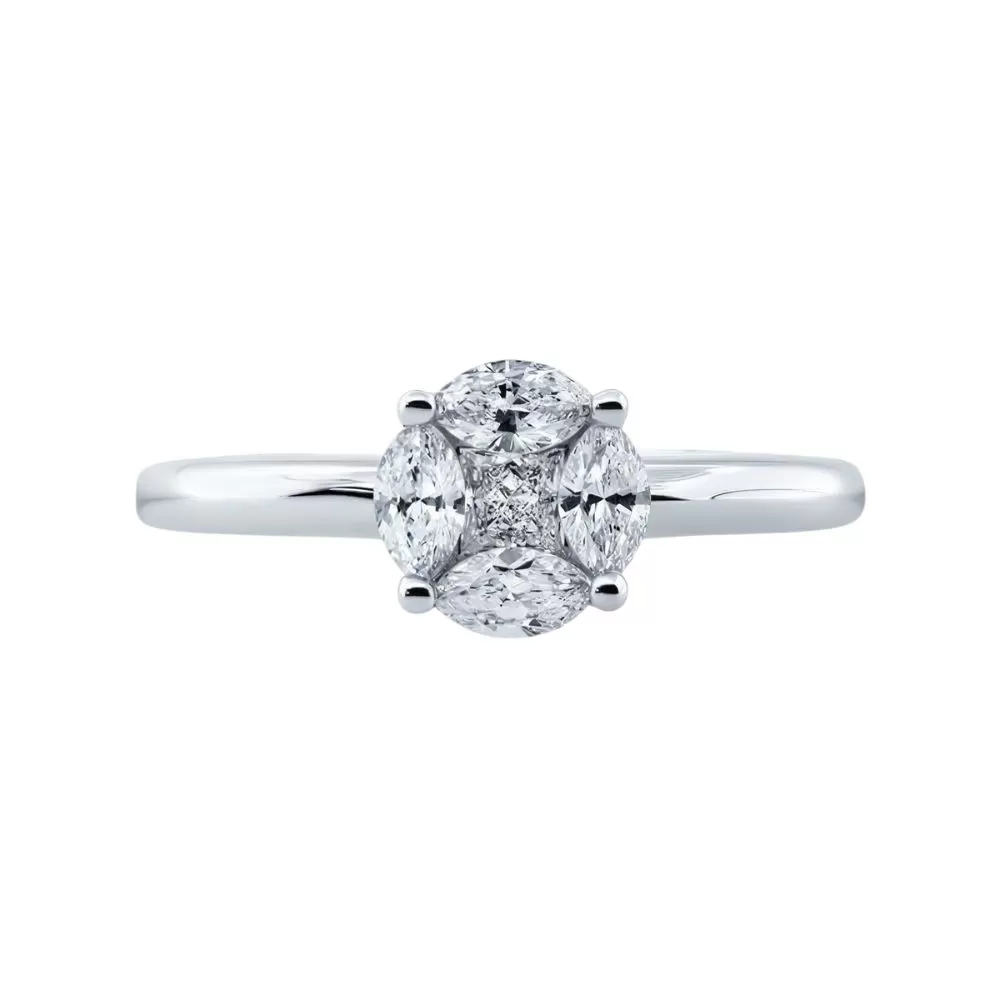 Anillo Solitario Ilusión en oro blanco con diamantes talla marquesa y princesa (Desplaza visualmente: 1.16 ct).