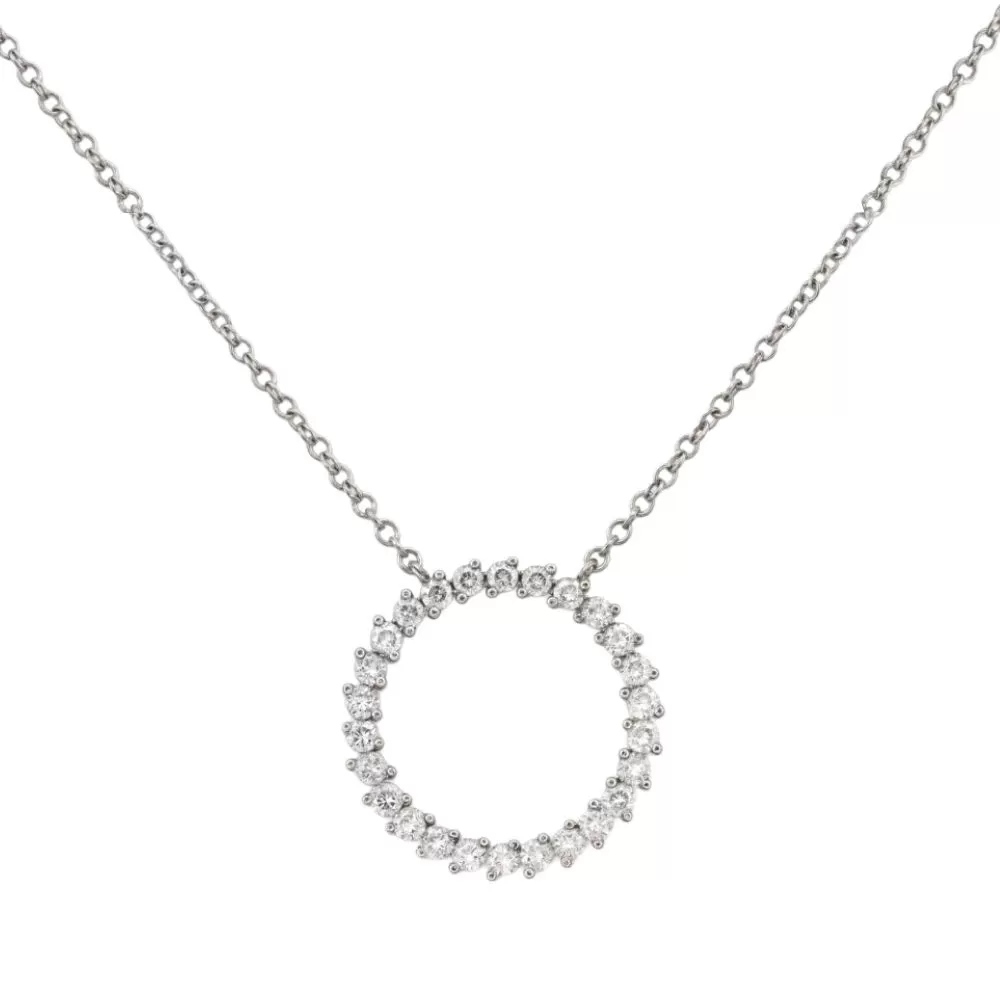 Collar en oro blanco con diamantes talla brillante.