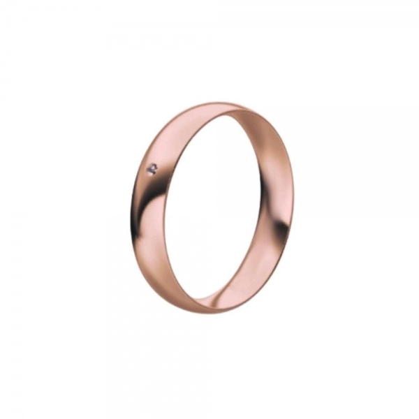 Wedding band in rose gold set with brilliant-cut diamond. Thickness: 4 mm. Weight: 3.5 gm.