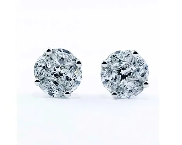 Solitaire illusion earrings in white gold set with marquise-cut and princess-cut diamonds.(Visually displaces: 1.040 ct each)