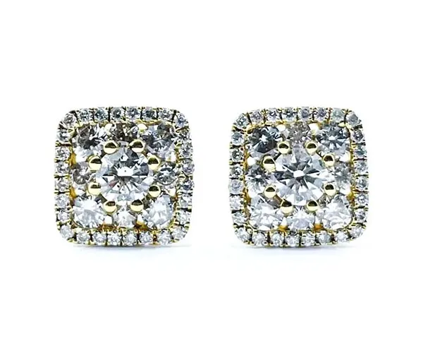 Earrings in yellow gold set with brilliant-cut diamonds.