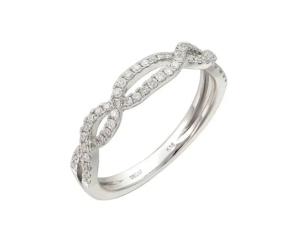 Ring in white gold set with brilliant-cut diamonds.