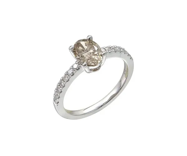 Engagement ring in white gold set with oval-cut Fancy Brown diamond (1.013 ct).