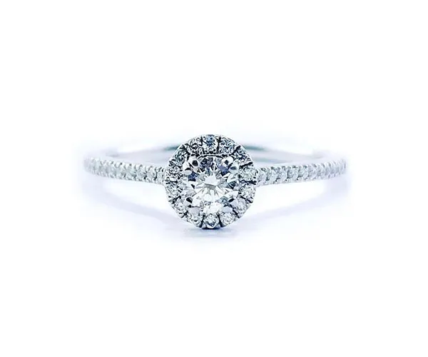 Engagement ring in white gold set with brilliant-cut diamond (0.19 ct, color E, clarity VVS2).