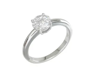 Illusion Solitaire ring in white gold set with marquise-cut and princess-cut diamonds (Visually displaces: 1.258 ct).