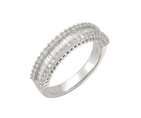 Ring in white gold set with baguette-cut and brilliant-cut diamonds