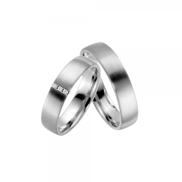 Wedding bands in white gold set with brilliant-cut diamonds. Total weight: 11 gms. Thickness: 5 mm.